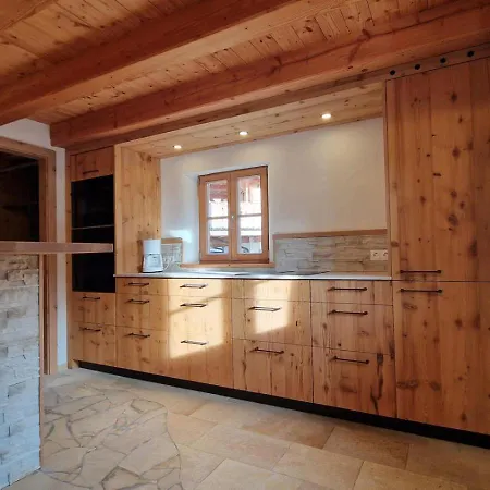 شاليه Alm Grosseck *